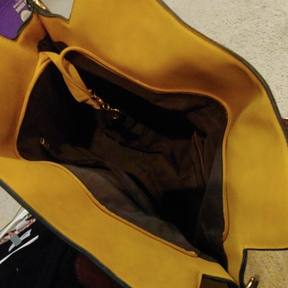 ☕Mustard yellow hobo bag - Picture 2 of 8